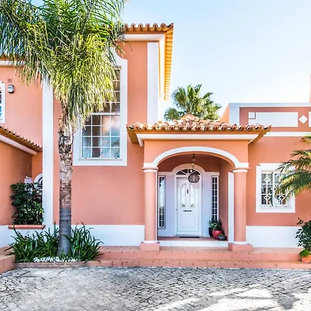 Vivienda Rafael 호텔